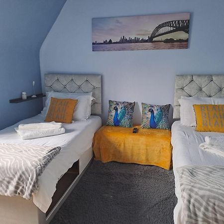 3 Bedroom Brixton Apartment London Ngoại thất bức ảnh