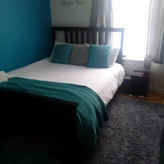 3 Bedroom Brixton Apartment London Ngoại thất bức ảnh